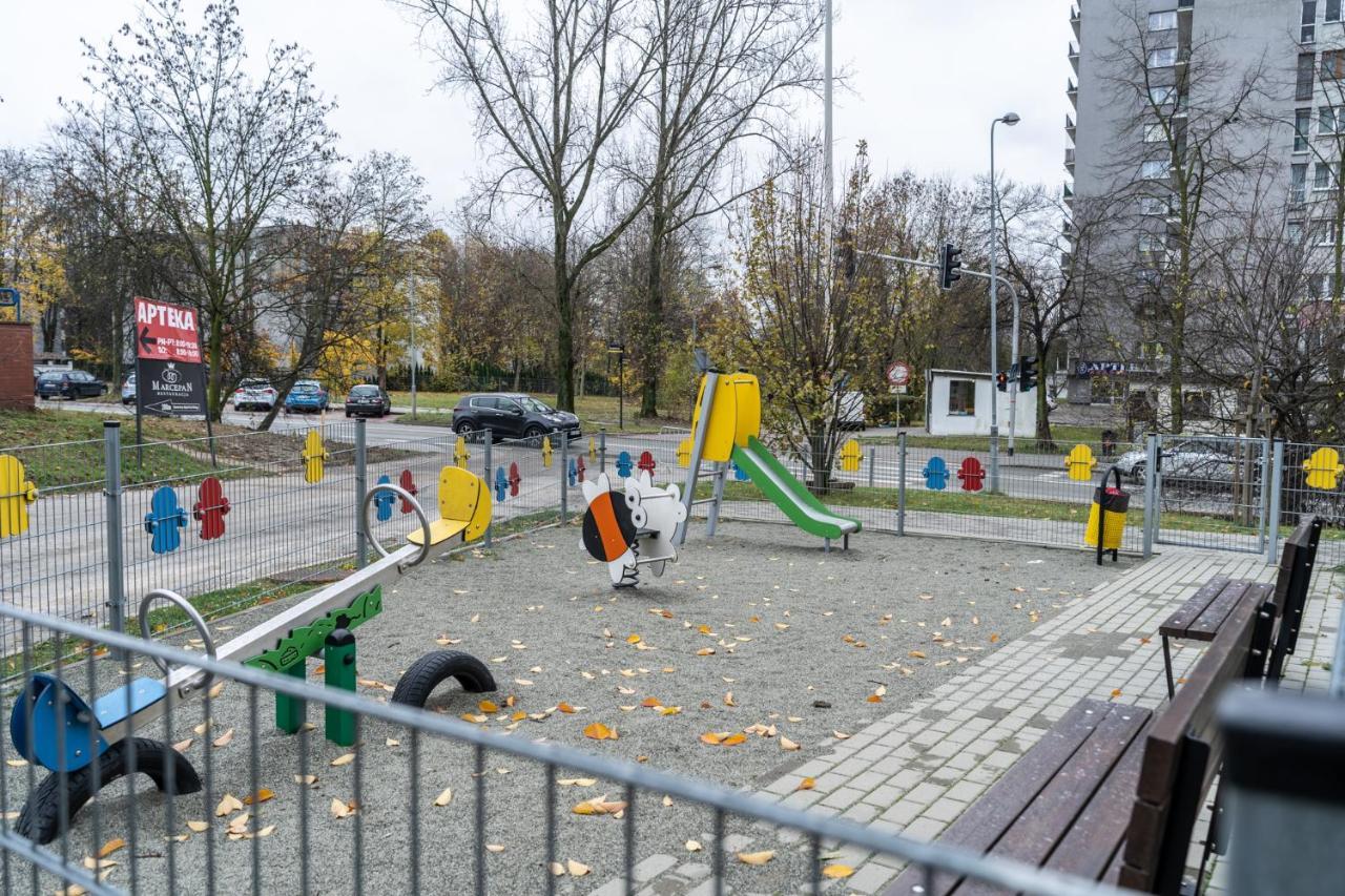 Park Slaski Modern Studio Kattowitz Exterior foto